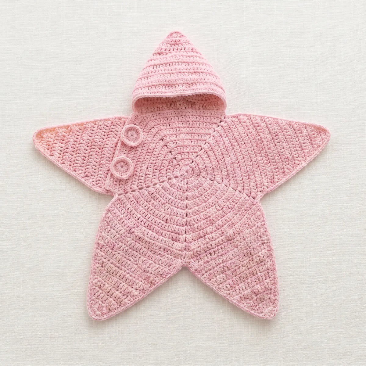 Pyjama Étoilé en crochet rose avec capuche et boutons